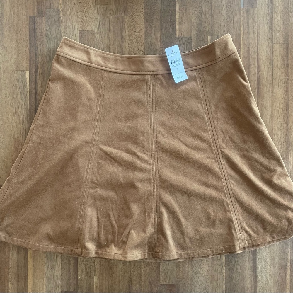 LOFT Faux Suede Seamed Skirt - NWT! - Picture 4 of 5